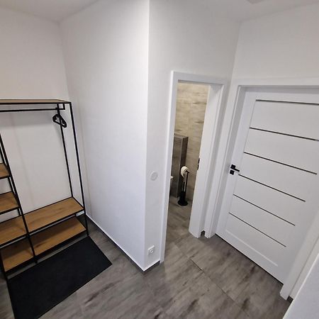Apartman Anezka 3 S Virivou Vanou Їчін Екстер'єр фото